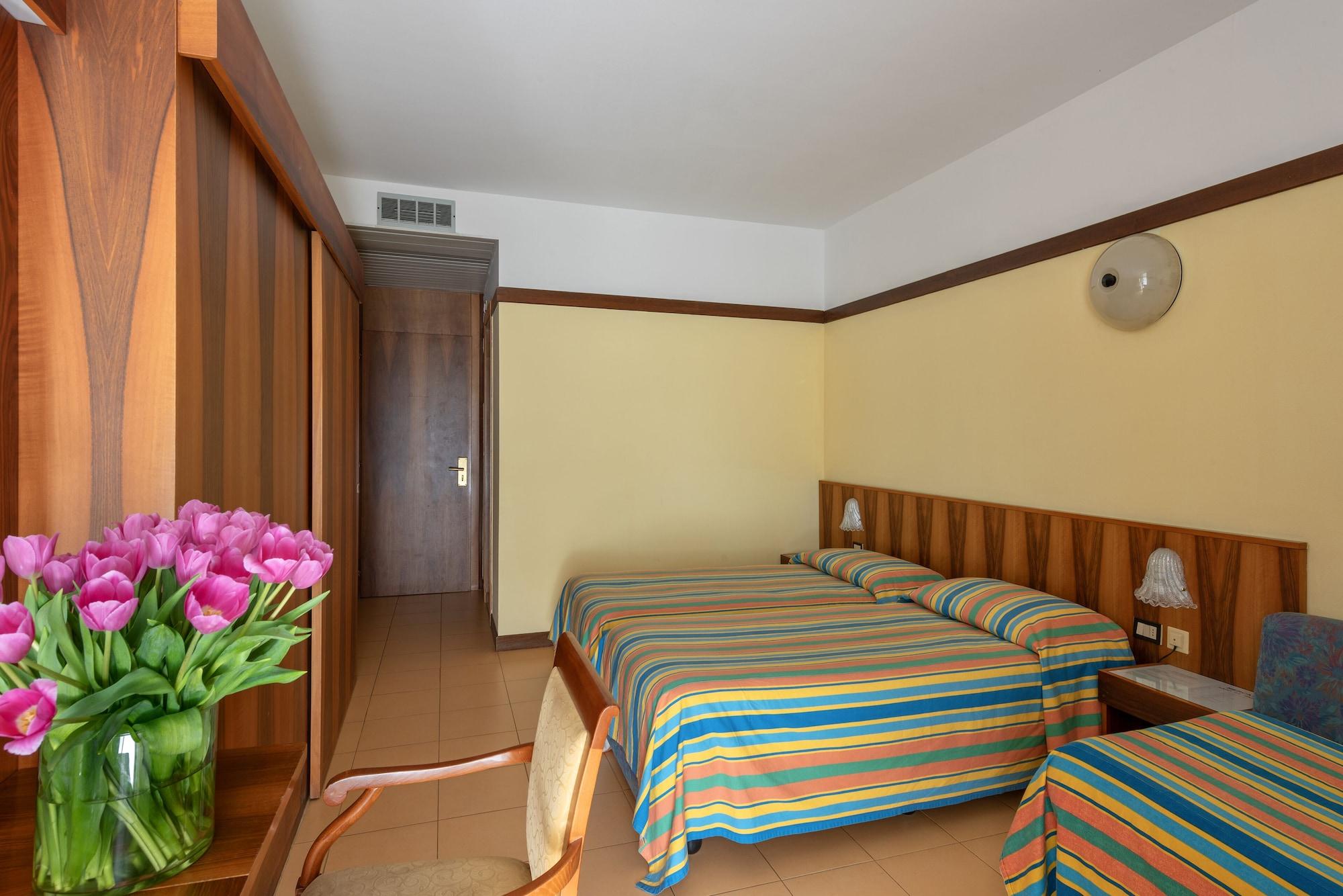 Sporthotel Olimpo Гарда Екстериор снимка