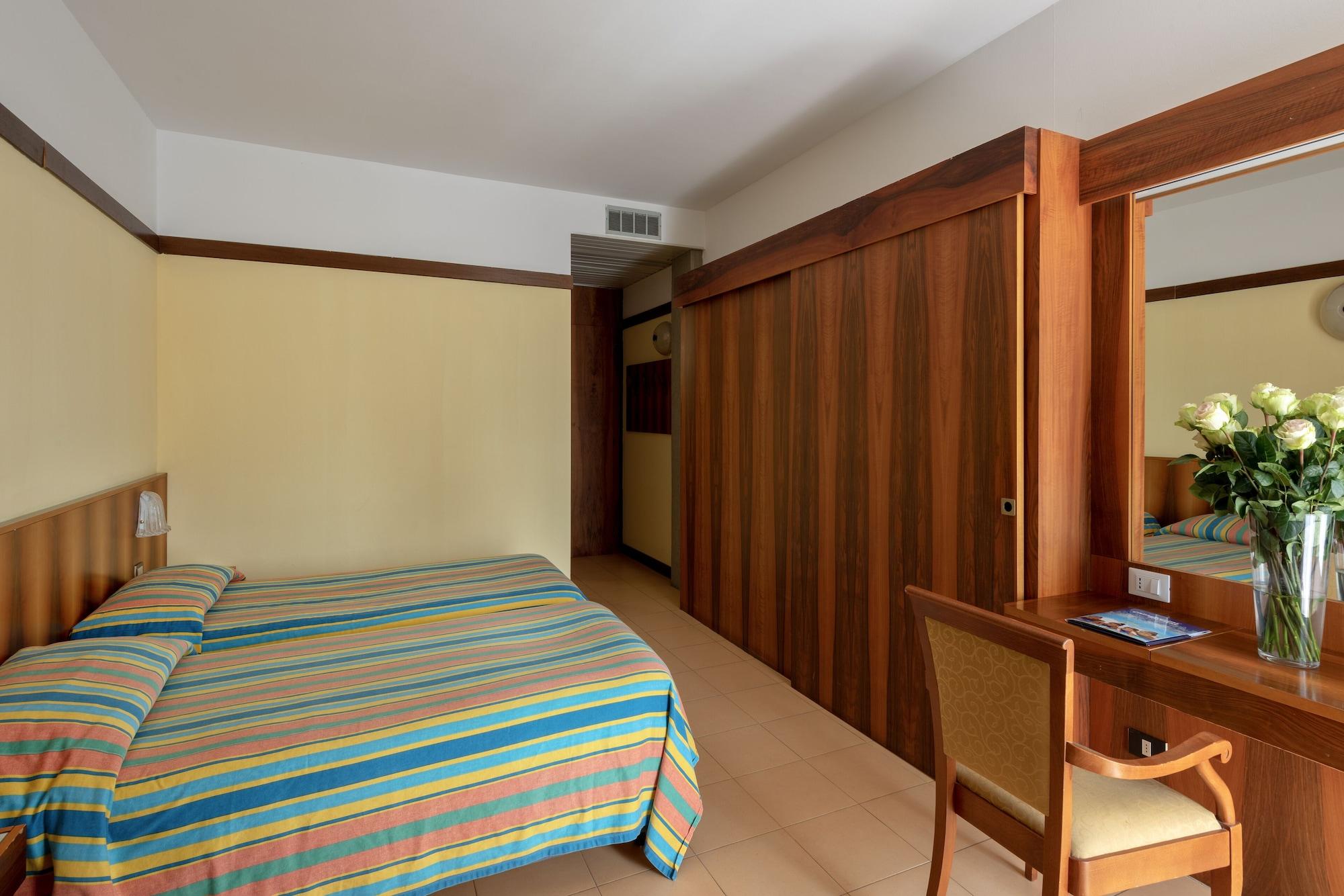 Sporthotel Olimpo Гарда Екстериор снимка
