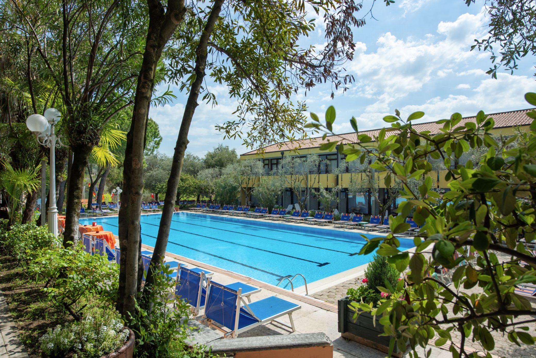 Sporthotel Olimpo Гарда Екстериор снимка