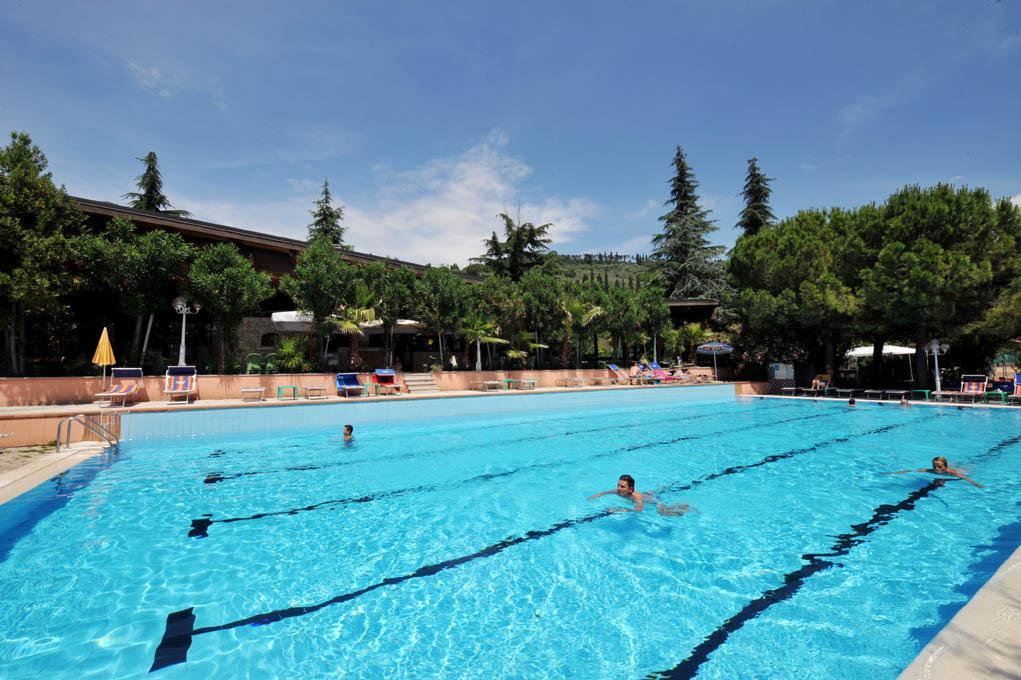 Sporthotel Olimpo Гарда Екстериор снимка