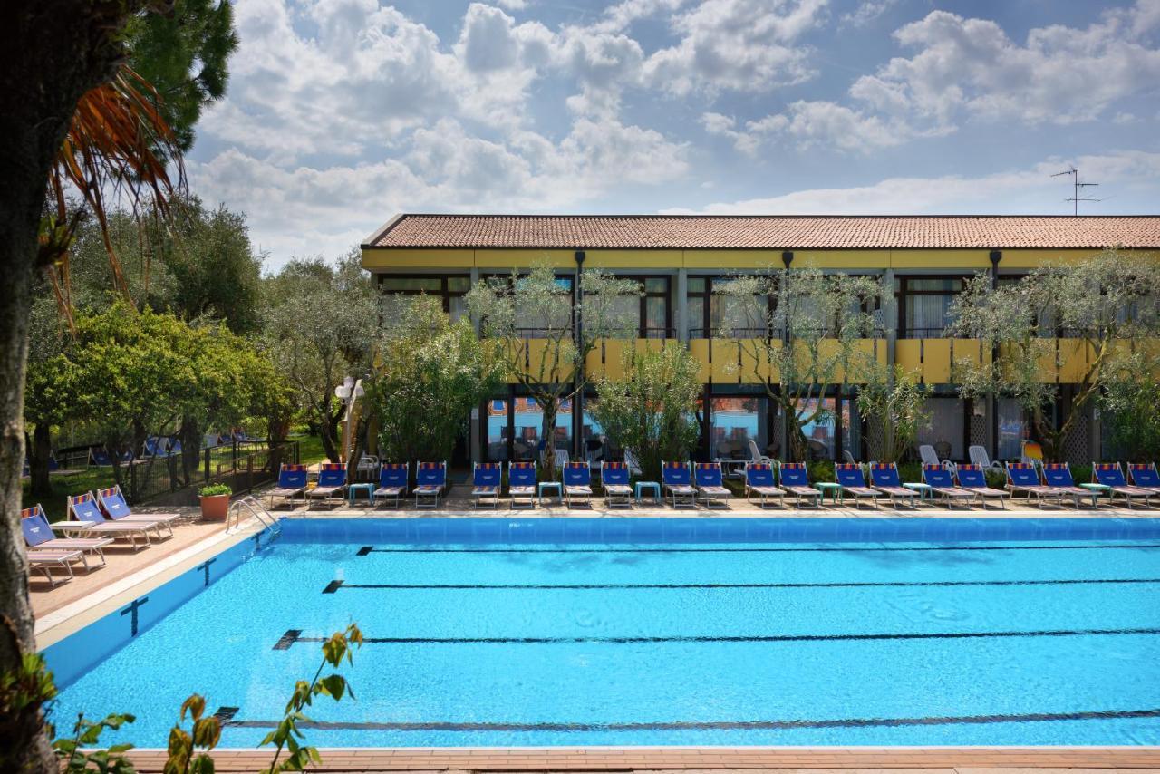 Sporthotel Olimpo Гарда Екстериор снимка